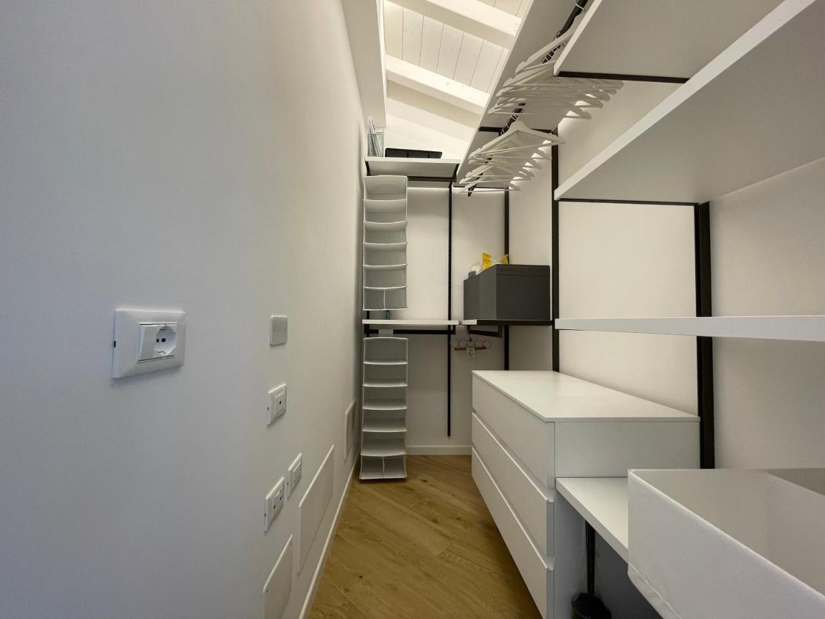 Sun Luxury Apartment In Centro Storico เคียวารี ภายนอก รูปภาพ